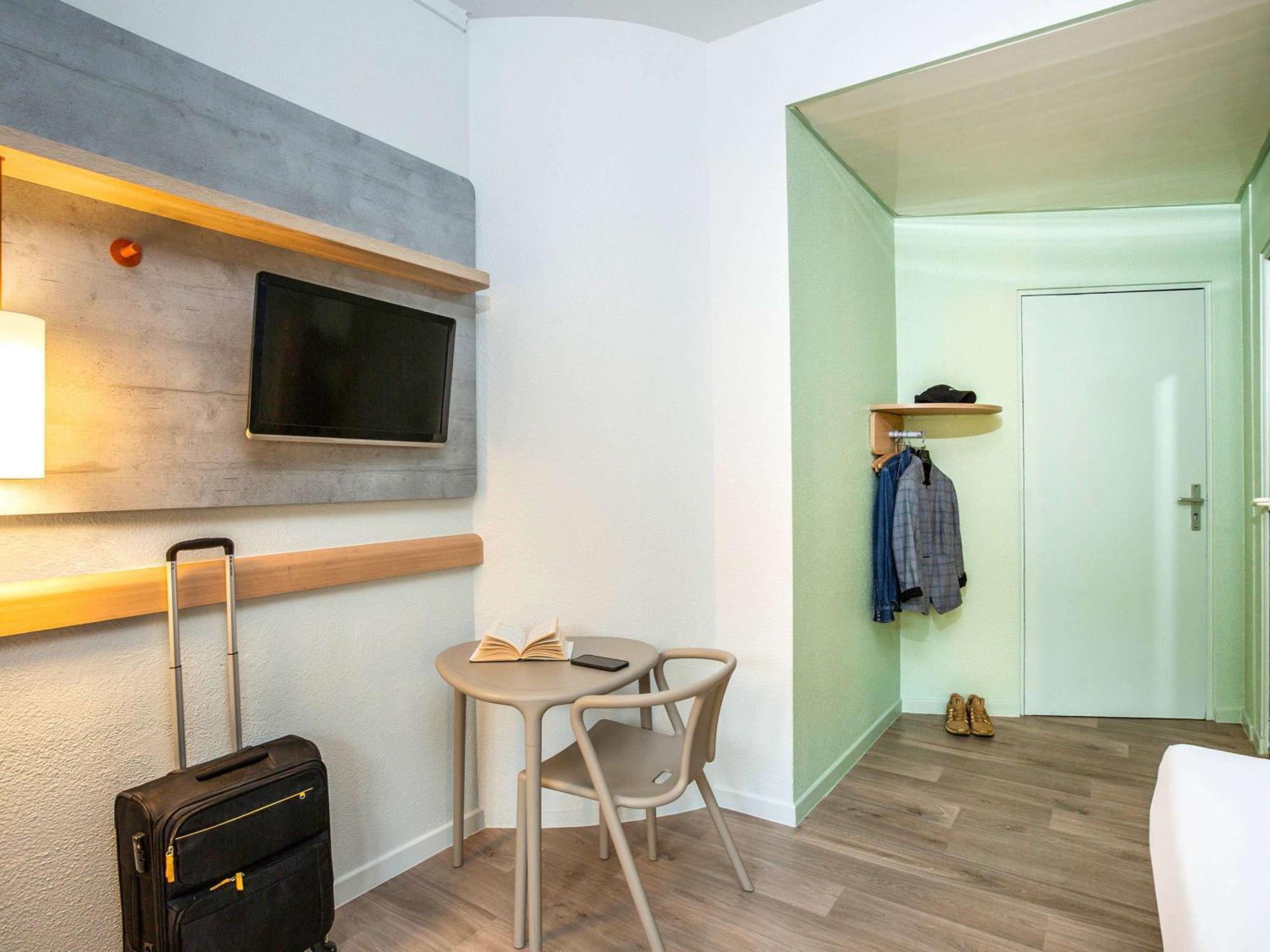 Ibis Budget Paris Porte De Pantin Luaran gambar