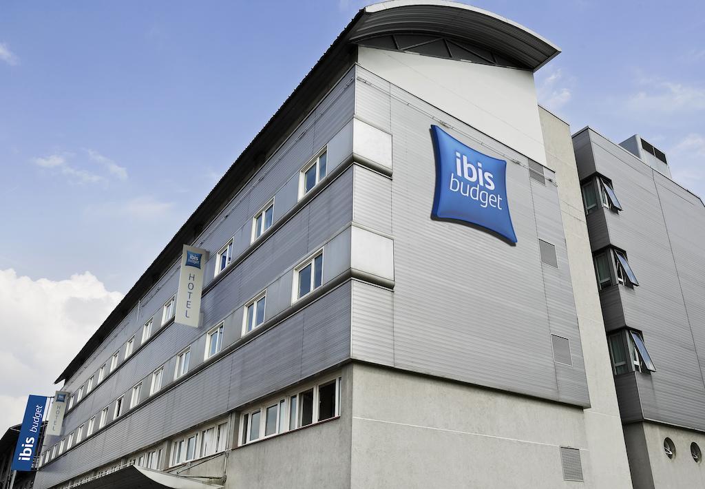 Ibis Budget Paris Porte De Pantin Luaran gambar
